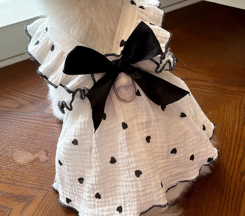 Pet dresses clothes for spring and summer