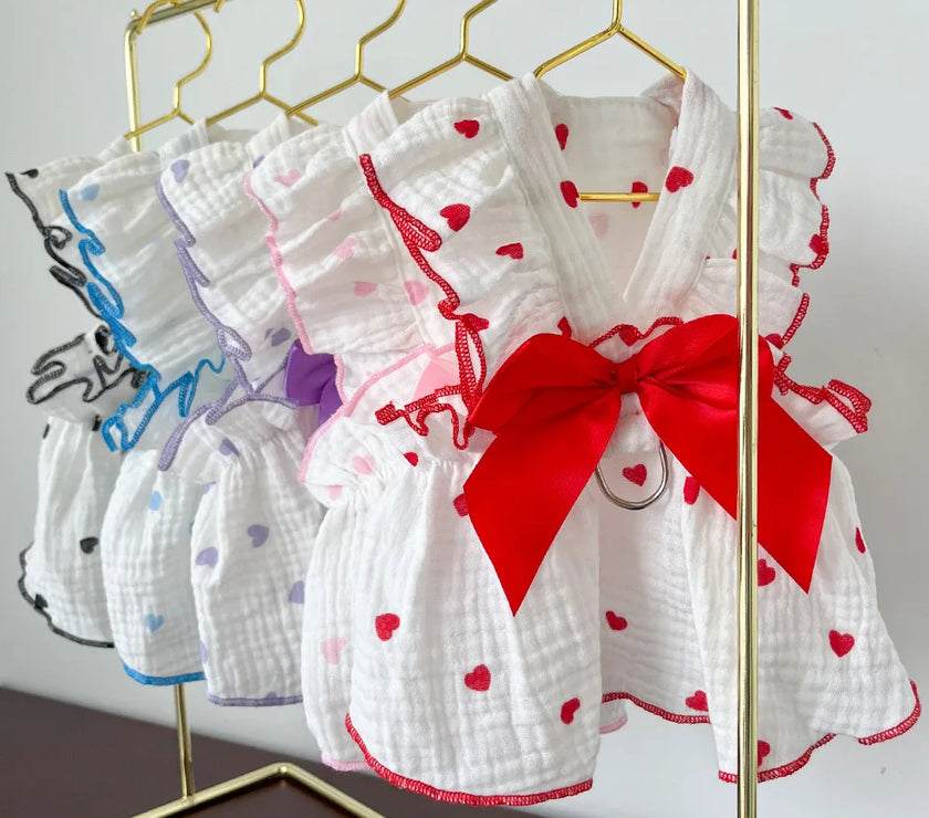 Pet dresses clothes for spring and summer