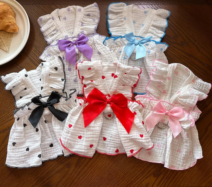Pet dresses clothes for spring and summer